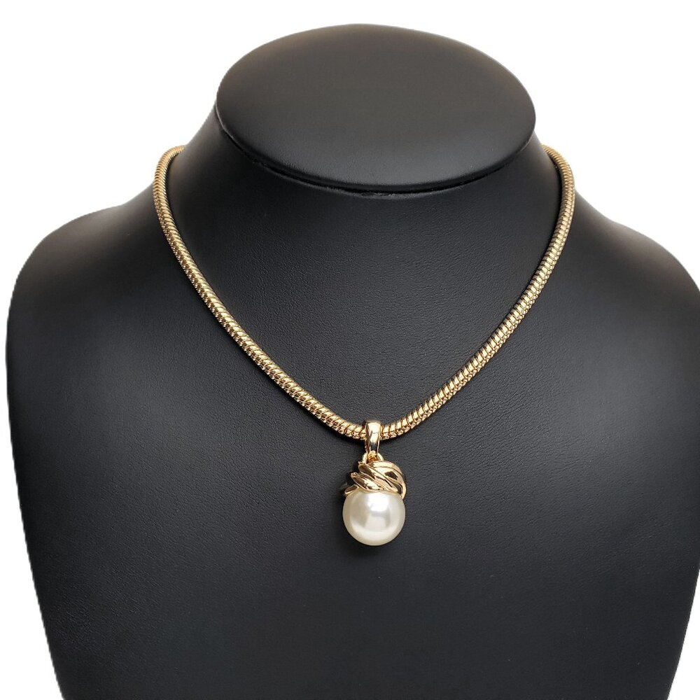 14K Gold Womens Solitaire White Natural Pearl Necklace 18" Size Chain Jewelry - Picture 2 of 8
